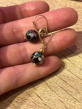 14k Gold Leverback Cloisonné Floral Drop Earrings in Black